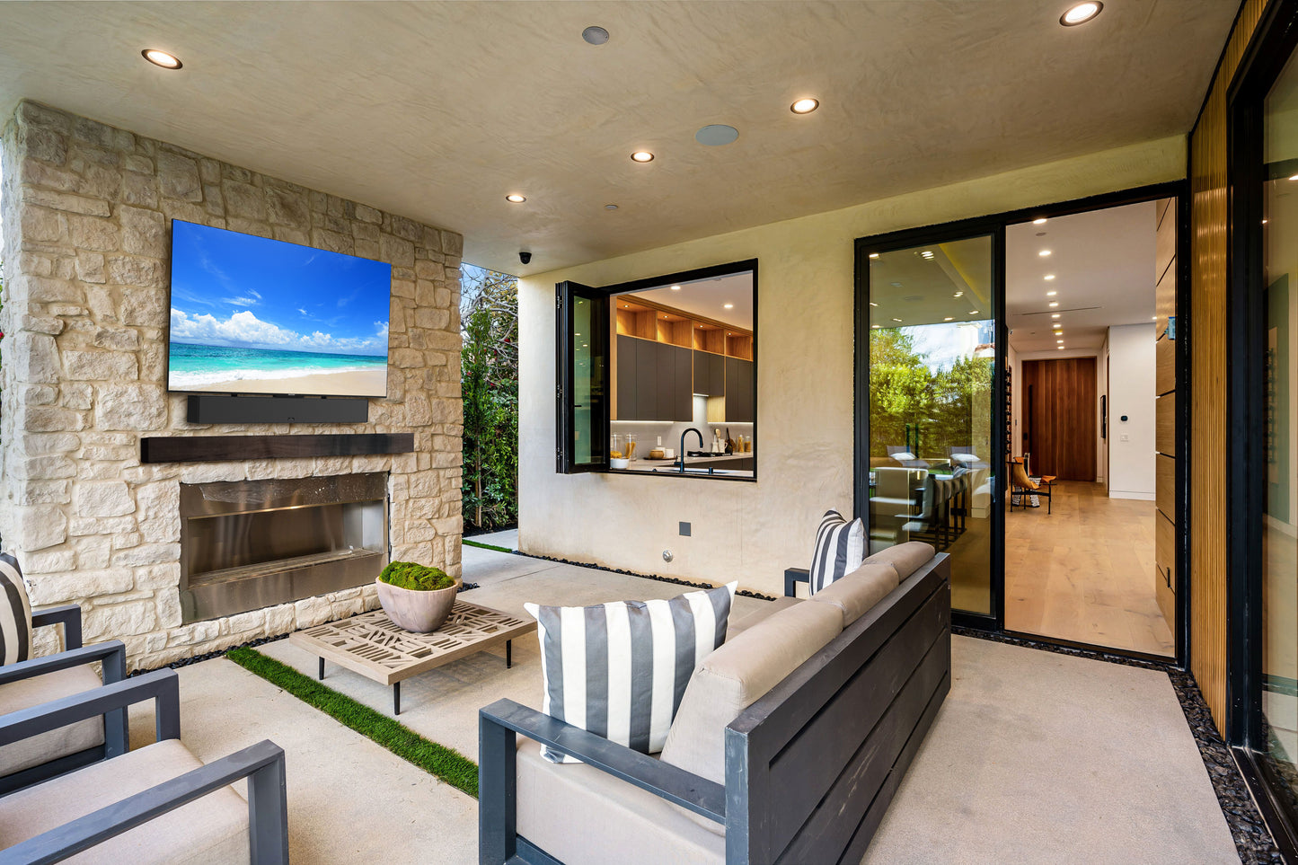 Neptune™ Outdoor Soundbar - neptuneTV.com